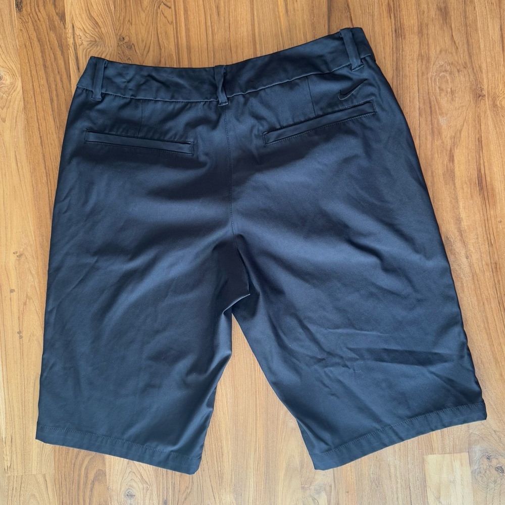 Nike Golf Shorts Women’s 4 Black 10.5” Inseam Pockets - Picture 2 of 7